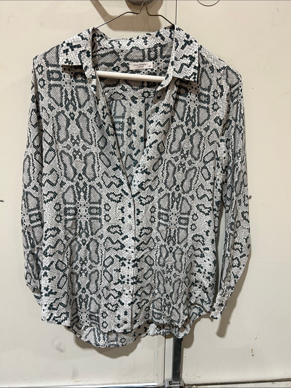 Equipment Snake-Print Button-Down Shirt in White and Grayish Green